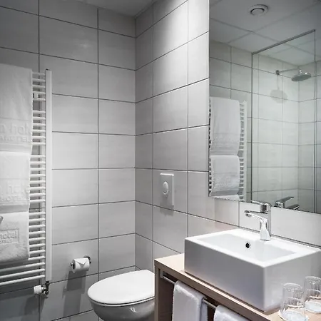 Storm By Keahotels 3*