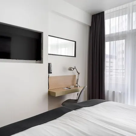 Hotel Storm By Keahotels 3*