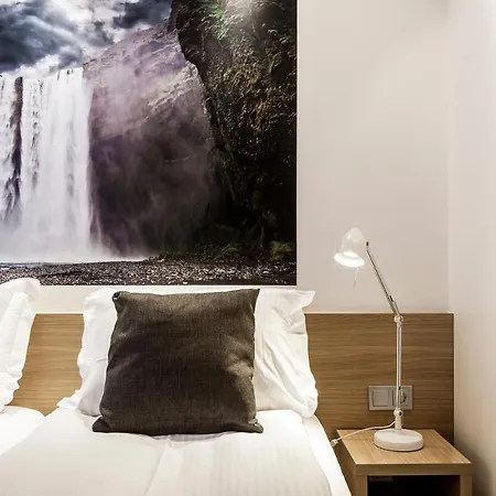 Storm By Keahotels Hotel